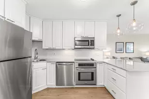 801 NE 18th Ct, Fort Lauderdale, FL 33305 - Photo 5