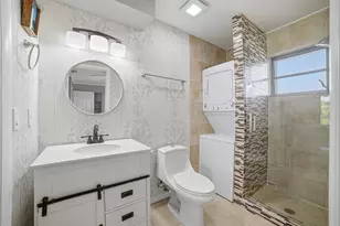 324 W Pine St, Lantana, FL 33462 - Photo 15