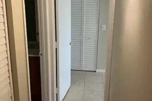 1727 Village Blvd, West Palm Beach, FL 33409 - Photo 5