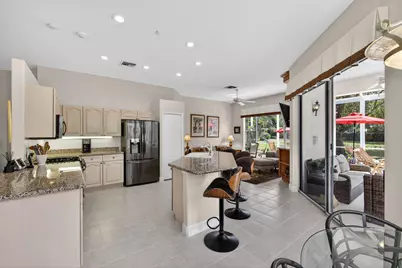 936 Augusta Pointe Drive, Palm Beach Gardens, FL 33418 - Photo 15