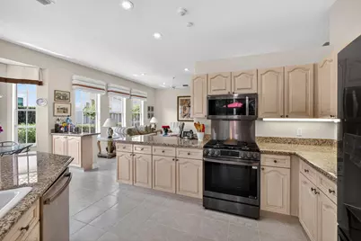 936 Augusta Pointe Drive, Palm Beach Gardens, FL 33418 - Photo 47