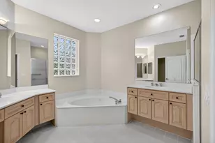 936 Augusta Pointe Dr, Palm Beach Gardens, FL 33418 - Photo 23