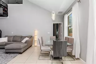 12651 NW 32nd Pl, Sunrise, FL 33323 - Photo 9