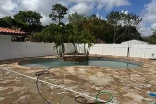 8421 Pioneer Rd, West Palm Beach, FL 33411 - Photo 5