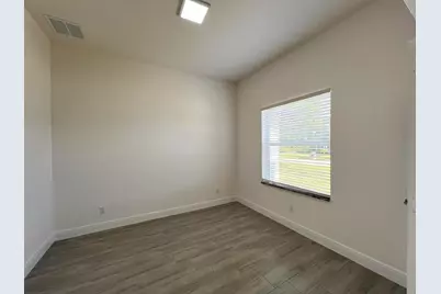 1031 SW Du Bois Avenue, Port Saint Lucie, FL 34953 - Photo 7