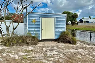 1114 SW Bellevue Ave, Port Saint Lucie, FL 34953 - Photo 19