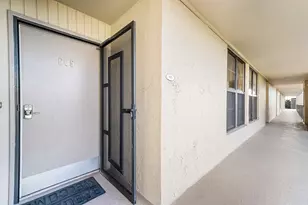 6 Royal Palm Way, Boca Raton, FL 33432 - Photo 5