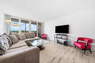 6 Royal Palm Way, Boca Raton, FL 33432 - Photo 9