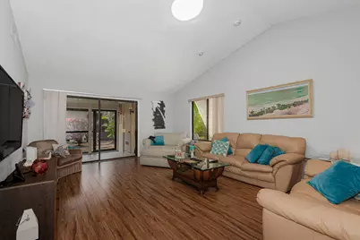 10074 Hickorywood Place, Boynton Beach, FL 33437 - Photo 5