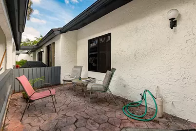 10074 Hickorywood Place, Boynton Beach, FL 33437 - Photo 3