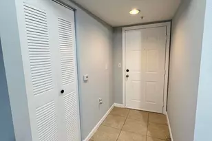 301 SW Palm Dr, Port Saint Lucie, FL 34986 - Photo 5