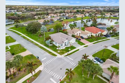 261 SW Lake Forest Way, Port Saint Lucie, FL 34986 - Photo 39