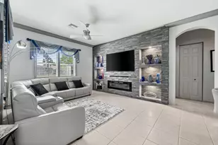 261 SW Lake Forest Way, Port Saint Lucie, FL 34986 - Photo 27