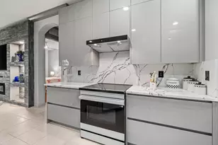 261 SW Lake Forest Way, Port Saint Lucie, FL 34986 - Photo 11