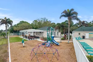 261 SW Lake Forest Way, Port Saint Lucie, FL 34986 - Photo 43