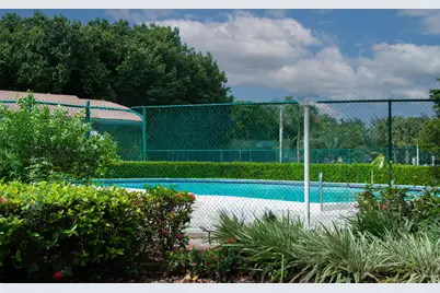 503 Gardens Drive #101, Pompano Beach, FL 33069 - Photo 15