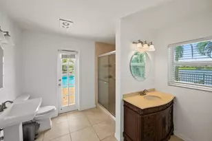 12853 Guilford Cir, Wellington, FL 33414 - Photo 37
