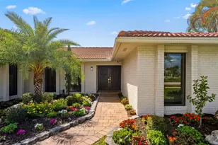 12853 Guilford Cir, Wellington, FL 33414 - Photo 11