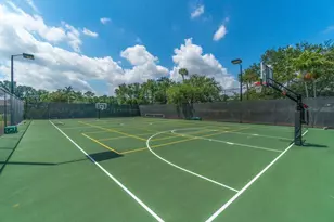 686 Hermitage Cir, Palm Beach Gardens, FL 33410 - Photo 83