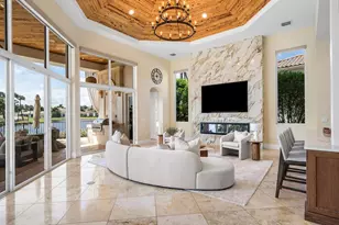 686 Hermitage Cir, Palm Beach Gardens, FL 33410 - Photo 23