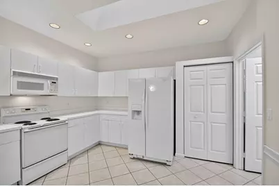 12574 Crystal Pointe Drive #C, Boynton Beach, FL 33437 - Photo 9