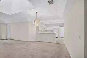 12574 Crystal Pointe Dr, Boynton Beach, FL 33437 - Photo 5