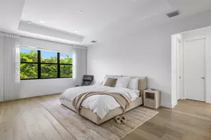 8227 Oceanus Dr, Boca Raton, FL 33496 - Photo 5