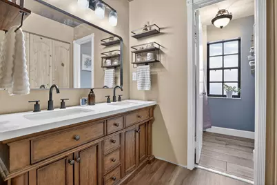 8841 W Sunrise Boulevard, Plantation, FL 33322 - Photo 9