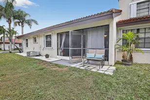 8841 W Sunrise Blvd, Plantation, FL 33322 - Photo 17
