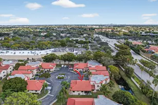 8841 W Sunrise Blvd, Plantation, FL 33322 - Photo 19