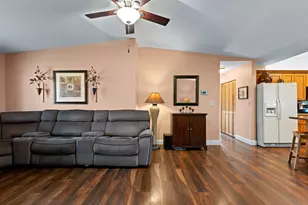 2201 NW 70th Ln, Margate, FL 33063 - Photo 9