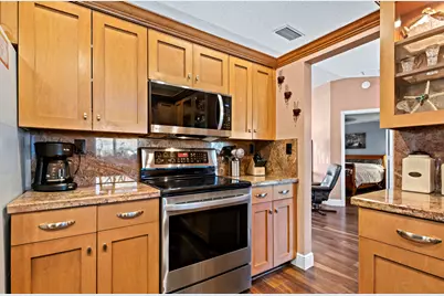 2201 NW 70th Lane, Margate, FL 33063 - Photo 3