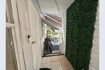 128 Havenwood Drive, Pompano Beach, FL 33064 - Photo 7
