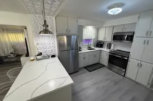 128 Havenwood Dr, Pompano Beach, FL 33064 - Photo 17