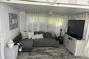 128 Havenwood Dr, Pompano Beach, FL 33064 - Photo 9