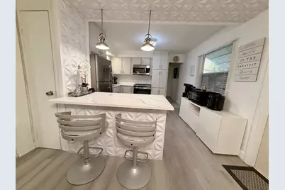 128 Havenwood Drive, Pompano Beach, FL 33064 - Photo 11