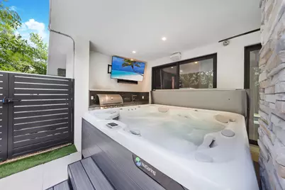 106 NE 16th Terrace, Fort Lauderdale, FL 33301 - Photo 9