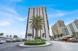 5380 N Ocean Dr, Singer Island, FL 33404 - Photo 41