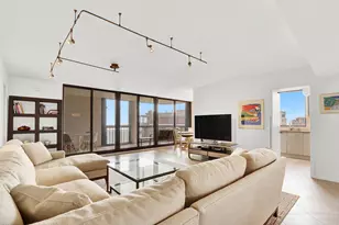 5380 N Ocean Dr, Singer Island, FL 33404 - Photo 7