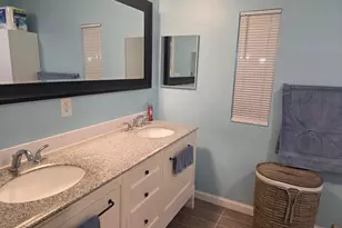 7838 SE Continental Dr, Hobe Sound, FL 33455 - Photo 15