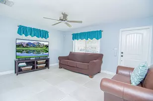 5711 NW 48th Ave, Tamarac, FL 33319 - Photo 3
