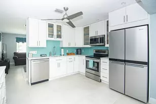 5711 NW 48th Ave, Tamarac, FL 33319 - Photo 7