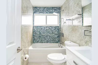 5711 NW 48th, Tamarac, FL 33319 - Photo 13