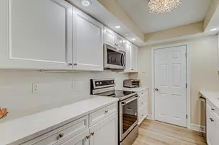 3000 N Ocean Dr, Singer Island, FL 33404 - Photo 11