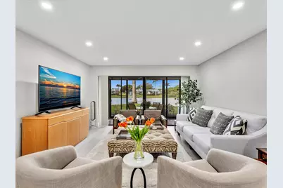 5056 Oakhill Lane #815, Delray Beach, FL 33484 - Photo 15