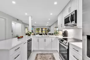 5056 Oakhill Ln, Delray Beach, FL 33484 - Photo 3