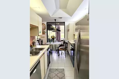 7472 La Paz Boulevard #103, Boca Raton, FL 33433 - Photo 9