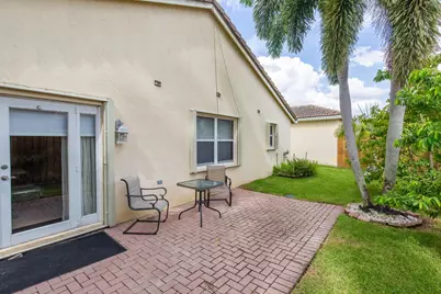 10746 Oak Bend Way, Wellington, FL 33414 - Photo 23