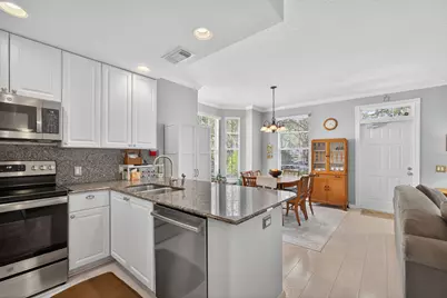 246 Iris Drive, Jupiter, FL 33458 - Photo 7