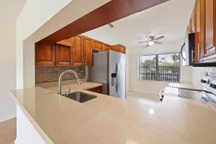4698 Lucerne Lakes Blvd E, Lake Worth, FL 33467 - Photo 3